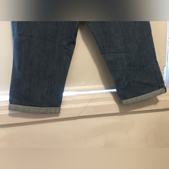 Old Navy Jeans - Picture 10 of 11